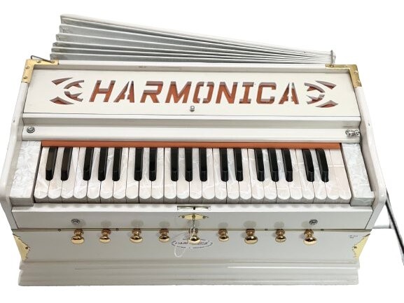 HARMONIUM (STANDARD 9 STOPPER)